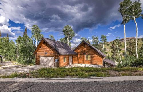 Brian Head House | Pinehurst Retreat