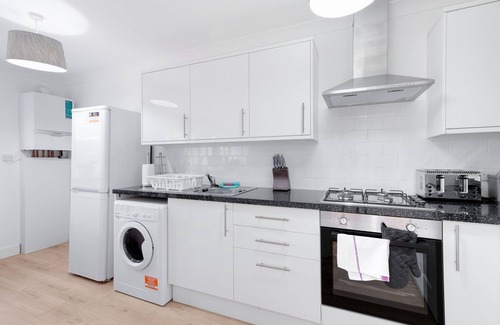 Iver Apartment | Pinewood 2 Bedroom Apartment 03 By Arista Living