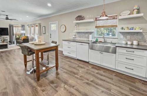 West Panama City Beach House | Pinewood Cottage home