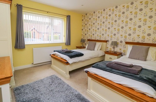 Seaton Cottage | Pinfold View