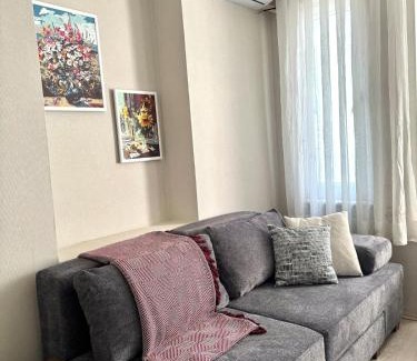 Istanbul City Center Villa | Pink House - Central Location by Seashore, Fiber Internet