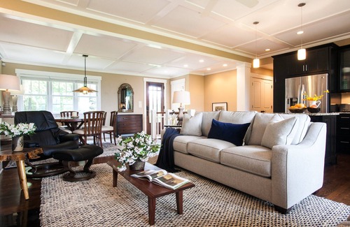 Black Mountain House | Pinnacle View | Stunning Mountain Views | 8 minutes to Downtown Black Mountain