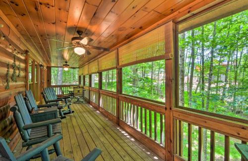 Blue Ridge House | Pinot and Pine Chic Log Cabin about 5 Mi to Blue Ridge