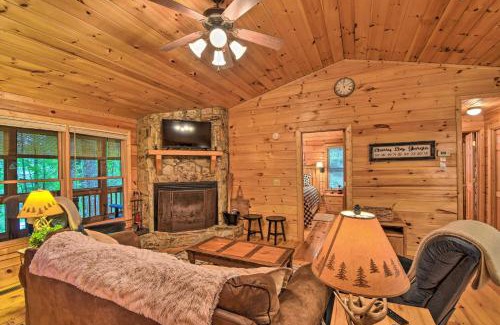 Blue Ridge House | Pinot and Pine Chic Log Cabin about 5 Mi to Blue Ridge