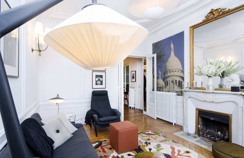 Saint-Vincent-de-Paul Apartment | Pinot Grigio | Spacious 1-BR next to Eurostar St.