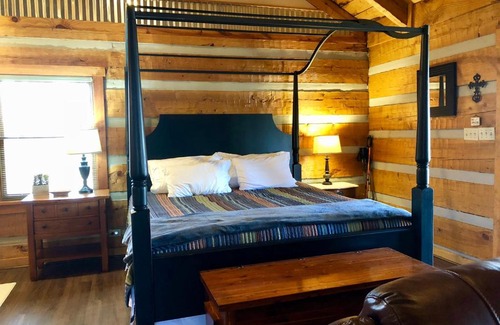 Townsend House | Pipers Place