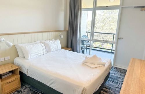 Speers Point Hotel | Pippi's At The Point