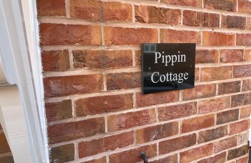 Bewdley House | Pippin Cottage central Bewdley 2 parking spaces