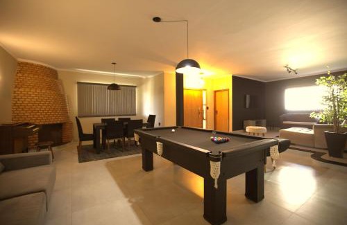 Franca House | Piscina e muito lazer em linda Chacara, Franca SP