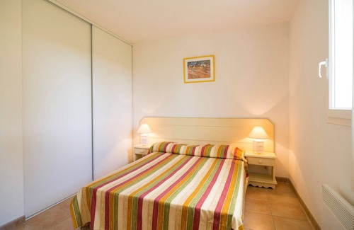 Homps Villa | Piscines, Gym, Hammam sur place ! Villa Spacieuse
