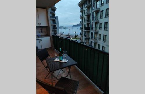 Baiona Apartment | Piso Céntrico con Terraza y Garaje Para Tu Familia