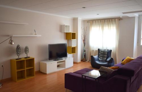 Yecla Apartment | Piso cercano Plaza San Cayetano en Yecla