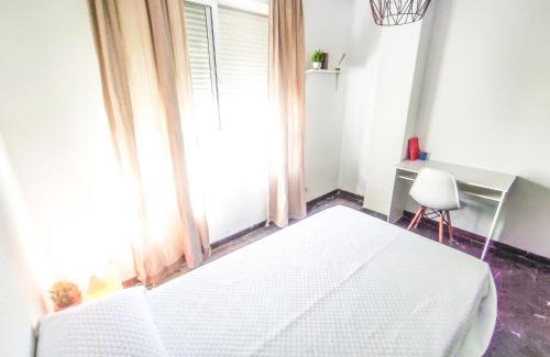 Jaen House | Piso compartido DELYRENT, zona CorteInglés Nogales 25