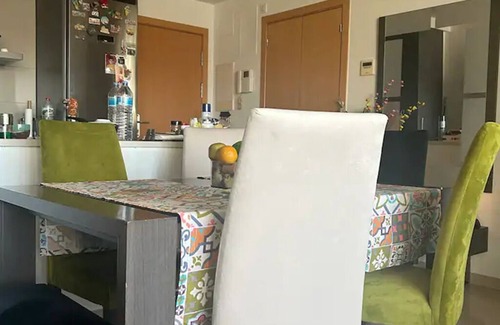 Sabadell Apartment | Piso Sabadell, Cerca de dos Estaciones de Tren
