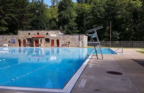 Oneonta Apartment | Pitcher's Paradise Apt 1 All Star Baseball Rentals