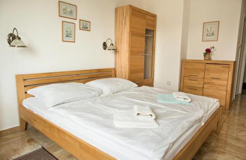 Zvikovske Podhradi Hotel | Pivovarský dvůr Zvíkov