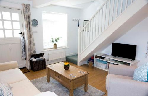 Eastbourne City Centre House | Pixie Cottage