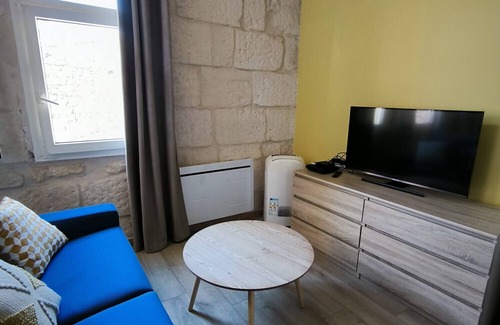 Nimes City Centre Apartment | Place du marché - Première conciergerie