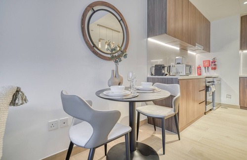 Dubai Apartment | Placid 1BR at La Cote 5 Palm Jumeirah by Deluxe Holiday Homes
