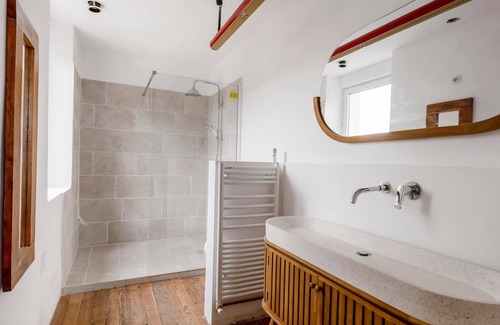 Binic-Etables-sur-Mer House | Plage de la Banche - Maison de 16 personnes - Front de Mer