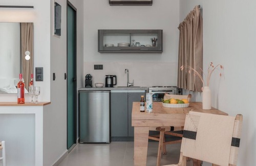 Makry Gialos Hotel | Plakakia Luxury Apartments - Apt 6