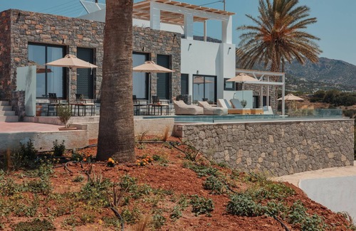 Makry Gialos Hotel | Plakakia Luxury Apartments - Apt 1