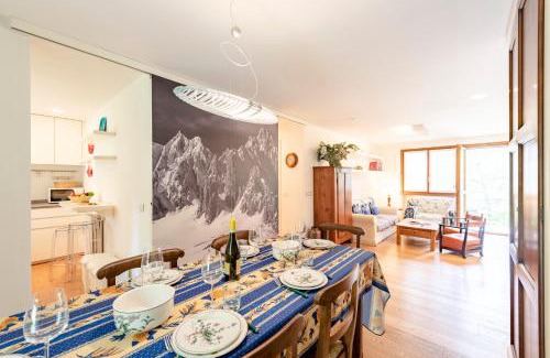 Courmayeur Apartment | Plan Gorret Beautiful Flat In Courmayeur