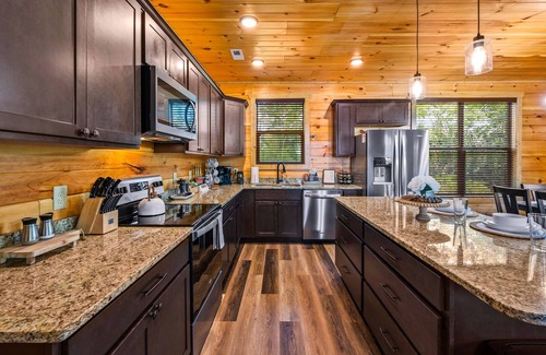 Sevierville Cabin | Planning a Smokey Mtn Family Vacation? Stay Here! They will love you for it.