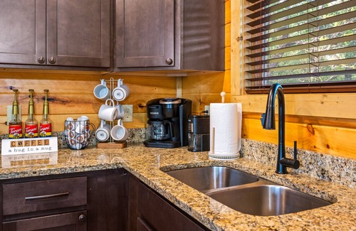 Sevierville Cabin | Planning a Smokey Mtn Family Vacation? Stay Here! They will love you for it.
