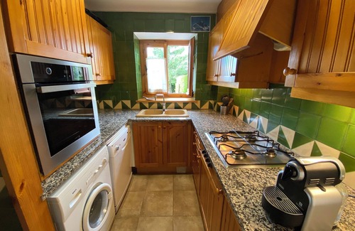 Age Apartment | Planta Baja con jardin y piscina en la Cerdanya