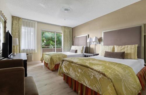 Wailua Hotel | Plantation Hale Suites