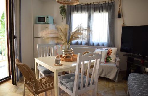 Nei Pori Apartment | Platamon Boho Apartment- Με θέα την θάλασσα