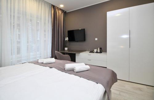 Old Town House | PLATINUM ROOMS butique hotel