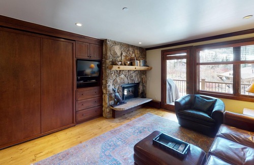 Vail Condo | Platinum Unit w/Pool & HotTub Access & Free Bfast