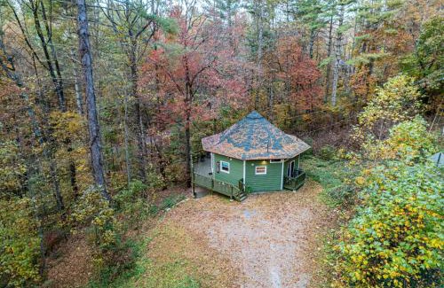Blue Ridge Villa | Play Arcade Games Make Firepit Smores Explore Downtown Blue Ridge in Minutes - Trails End