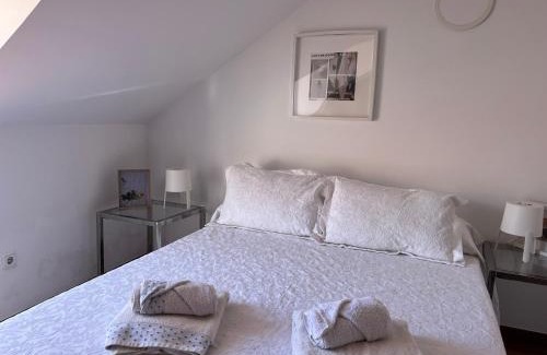 Nigran Apartment | Playa América dúplex con piscina y garaje