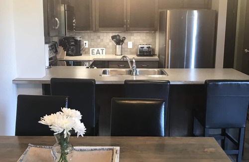 South Pandosy Condo | Playa del Sol family condo across the street from Okanagan Lake.