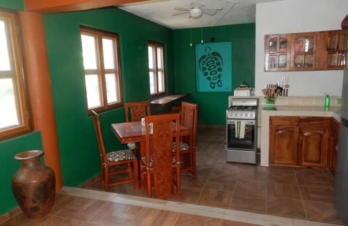 Ixtapa - Zihuatanejo Apartment | Playa la Ropa Apartment w/easy Beach Access and Pickleball around the corner