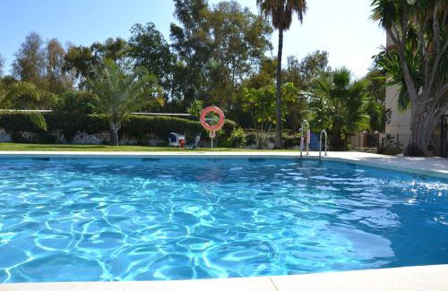 Benajarafe Apartment | Playa/piscina Apto Paraiso Rosa