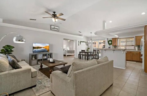 Lake Havasu City Villa | Playpool Oasis-Pool, Spa, Garage, Great Lake Views