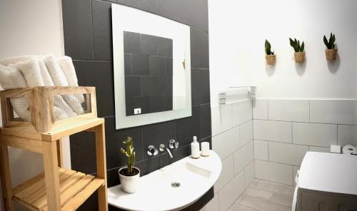 Granadilla de Abona Apartment | Plaza de la fuente Granadilla de Abona Tenerife sur Only Adults con terraza privada