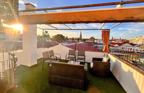 Huerta de la Salud House | Plaza España Family House