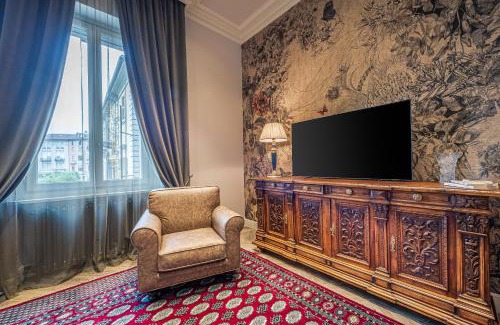 Alba Apartment | Plaza View Luxury Apartment, Alba