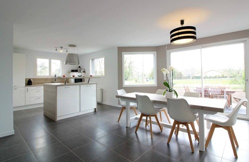 Vensac House | Pleasant holiday home close to beaches