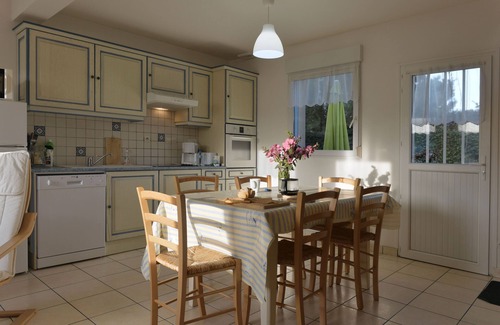 Perros-Guirec House | Pleasant house facing the port of Ploumanac'h Pink granite coast