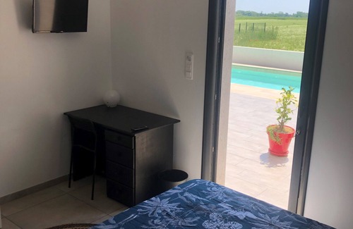 Saint-Just Bed & Breakfast | Pleasant room in a villa with swimming pool