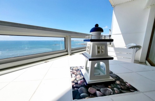 Les Sables d'Olonne Apartment | Pleasant studio with balcony and sea view in Les Sables-d'Olonne