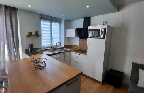 Agen Apartment | Pleasant T1 Bis Cathedral sector with private parking space