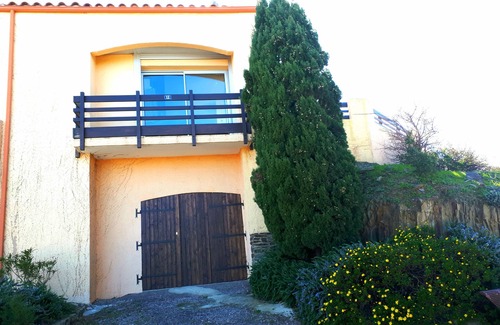 Collioure Villa | Pleasant villa, its panoramic view of the sea and its swimming pool.