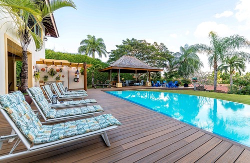 Saint-Martin-sur-le-Pre Villa | Please Inquire Before Booking – Luxury Villa
